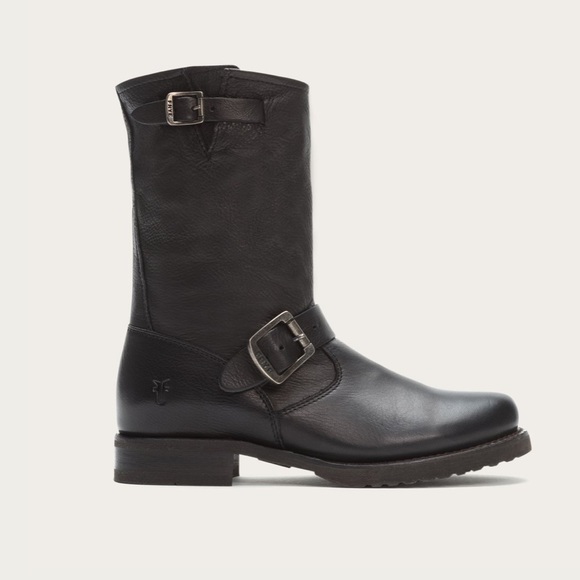 Frye Shoes - Frye Veronica short boots. Size 9.5